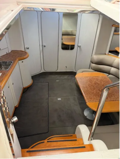 Sealine Ambassador 360