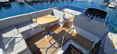 Sealine F 430