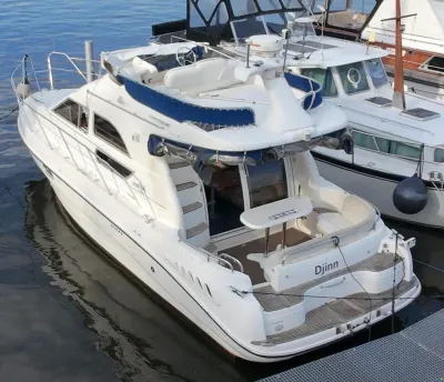 Sealine F330 Statesman