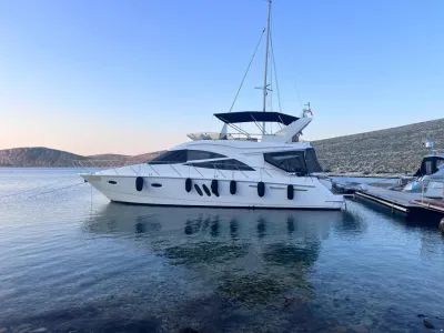 Sealine T50