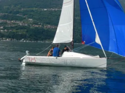 Seascape 18 / Beneteau First 18 SE