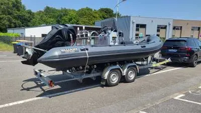 Semi-rigide VALIANT 620 DR occasion France