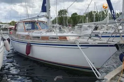 SIRIUS 32 DS motorsailer for sale