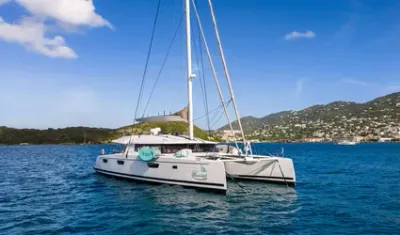 SOME KIND OF WONDERFUL 72' Fountaine Pajot 2016