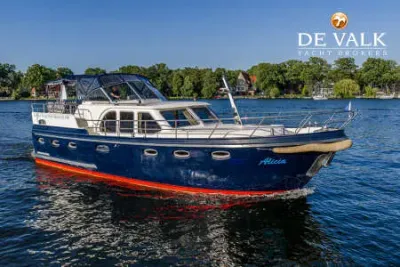 SPACELINE 1425 motor yacht for sale