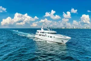 STAR DIAMOND 154' Admiral 1998