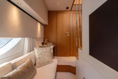 Sunseeker 134 Superyacht 2028