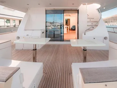 Sunseeker 30 Metre Yacht 2012