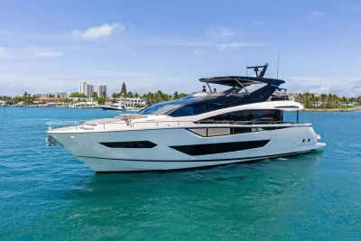Sunseeker 88 Yacht 2026