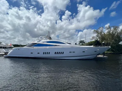 Sunseeker Predator 108 2007
