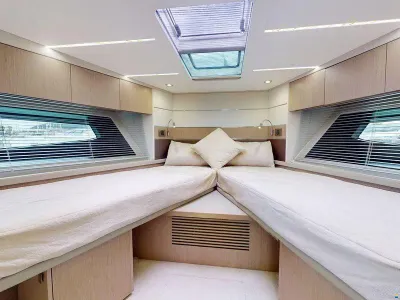 Sunseeker Predator 50