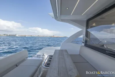 Sunseeker Predator 50