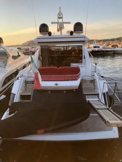 Sunseeker PREDATOR 52