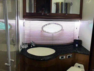 Sunseeker Predator 68
