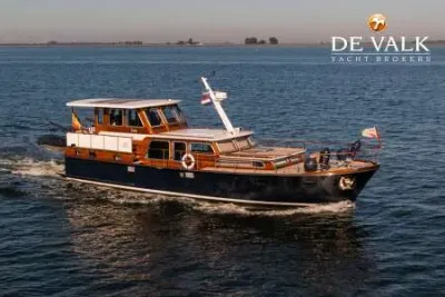 SUPER VAN CRAFT 14,7 motor yacht for sale