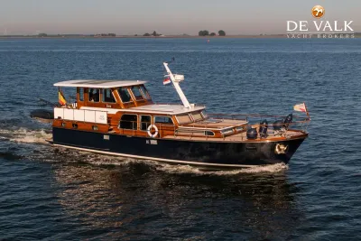 SUPER VAN CRAFT 1570 motor yacht for sale