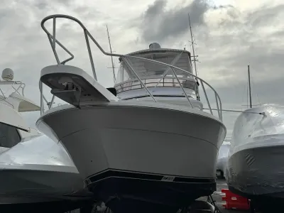 Symbol Yacht Fisher/Motor Yacht 1993