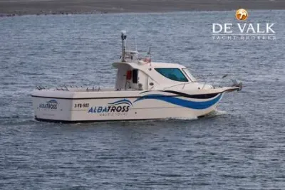 TENDER 8 MTR motor yacht for sale