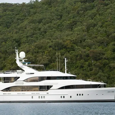 THE STAR Yacht for Sale in Coomera | 144' 1" (44.2m) 2002 Benetti | N&J
