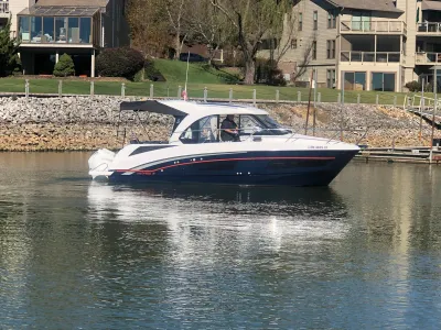Tiara Yachts 43 LS 2024