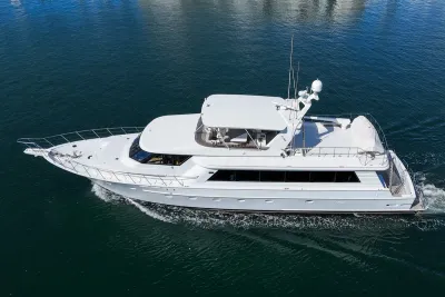 Tiara Yachts 50 Flybridge 2015