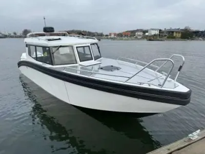 UMS 865 Cabin Sleeper