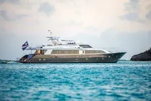 UNBRIDLED 116' Westport - Crescent 1995