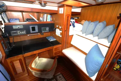 Vagabond Ketch 1983
