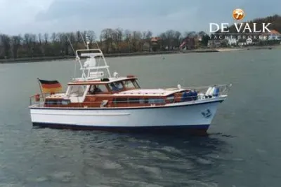 VALKKRUISER 42 FLY motor yacht for sale