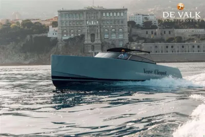 VanDutch 40