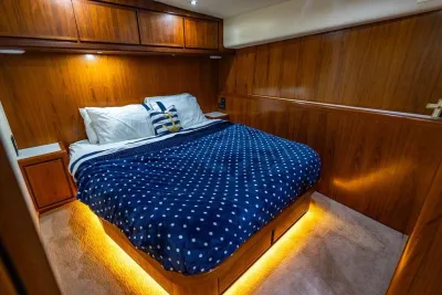 Vanquish Yachts VQ58 2022