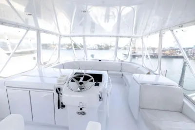 Viking 68 Convertible 2019