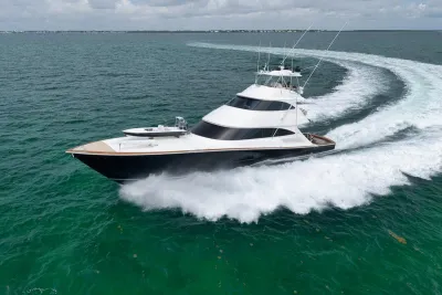 Viking 92 Skybridge 2018