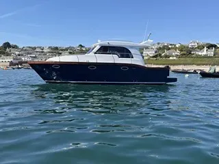 Viking Marin 32 Sedan