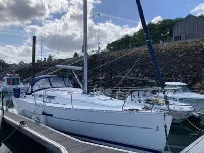 Voilier BENETEAU OCEANIS 323 CLIPPER occasion France