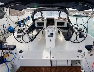 Voilier JEANNEAU SUN ODYSSEY 410 occasion Croatie