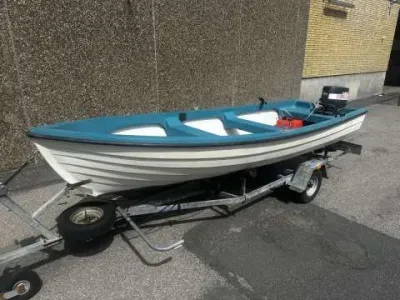 Westkapp 4200, Yamaha 30 HK 2T