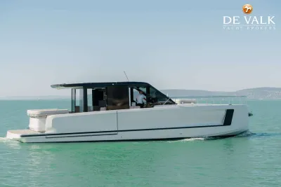 WIA 520 HT motor yacht for sale
