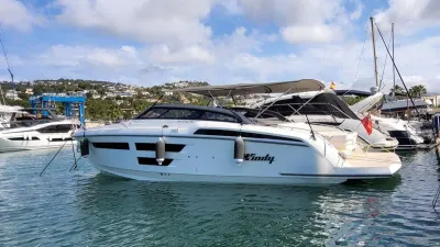 Windy 37 Shamal