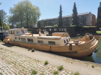 Woontjalk 17,5 x 4,3 m - Ruim Woonschip