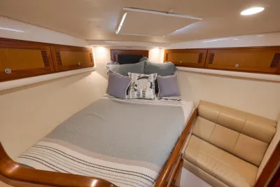 World Cat Glacier Bay Edition 2740 Dual Console 2019