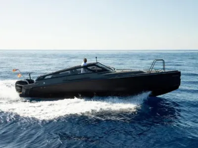 XO Boats Cruiser