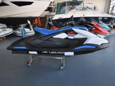 Yamaha WaveRunner Jet Blaster