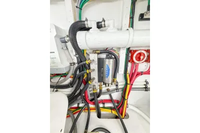 Yellowfin 32 Offshore 2022
